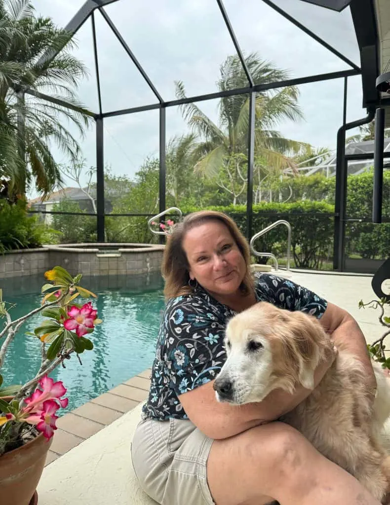 Old Dog Overlooked for Years Finally Gets the Love He Needed - photo 4