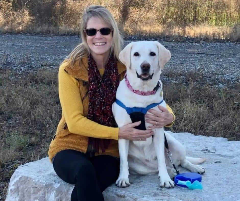 She Said Yes to One Sad Lab, and Her Sister Found the Way Home - photo 1