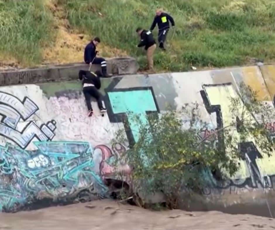 Morocho Fought the River for Six Hours, Then a Familiar Voice Called Him Home - photo 1